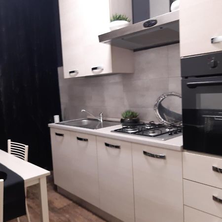 La Petite Maison Apartment Падуа Екстериор снимка