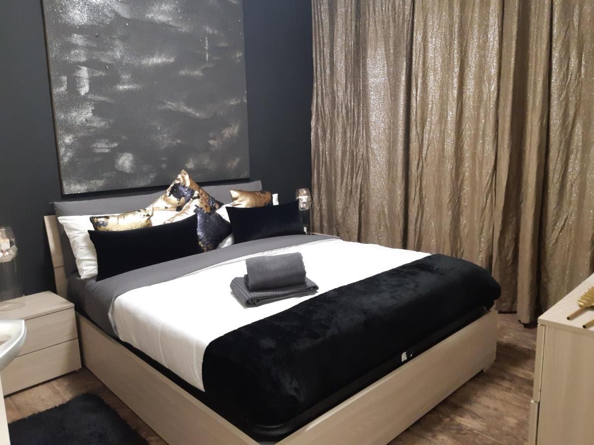 La Petite Maison Apartment Падуа Екстериор снимка